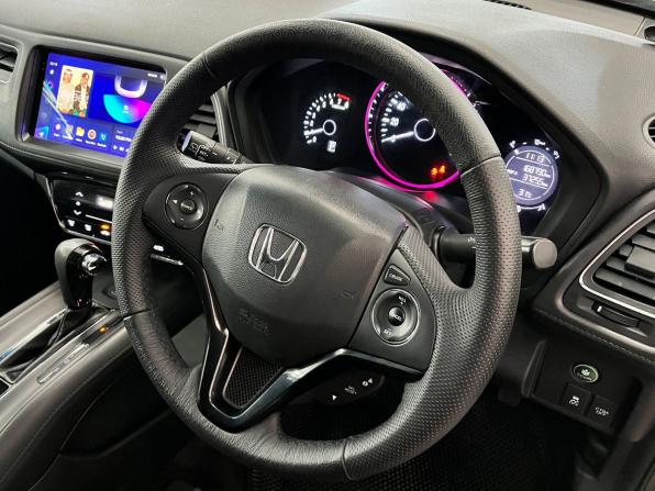 Honda Vezel I с пробегом 2014 года, цена 1 359 000 рублей, 168654 км, внедорожник, Автокод Объявления