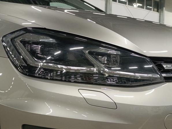 Volkswagen Golf VII с пробегом 2017 года, цена 1 560 000 рублей, 83464 км, универсал, Автокод Объявления