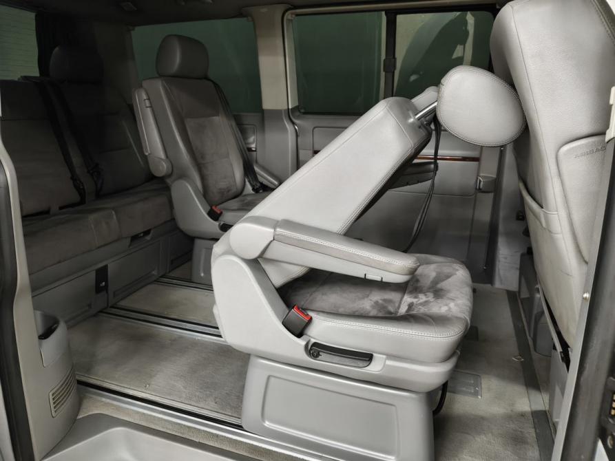 Volkswagen Multivan T5 Москва  - изображение 13