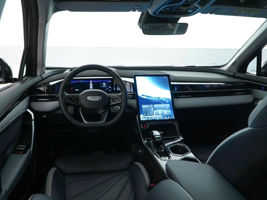 Geely Atlas II Москва  - изображение 6