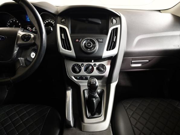 Ford Focus III с пробегом 2013 года, цена 631 000 рублей, 210319 км, универсал, Автокод Объявления