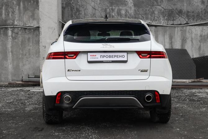 Jaguar E-Pace I с пробегом 2018 года, цена 2 295 000 рублей, 137325 км, внедорожник, Автокод Объявления