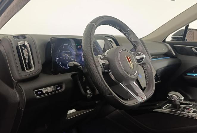 Hongqi HS3 с пробегом 2025 года, цена 2 820 000 рублей, 14158 км, внедорожник, Автокод Объявления