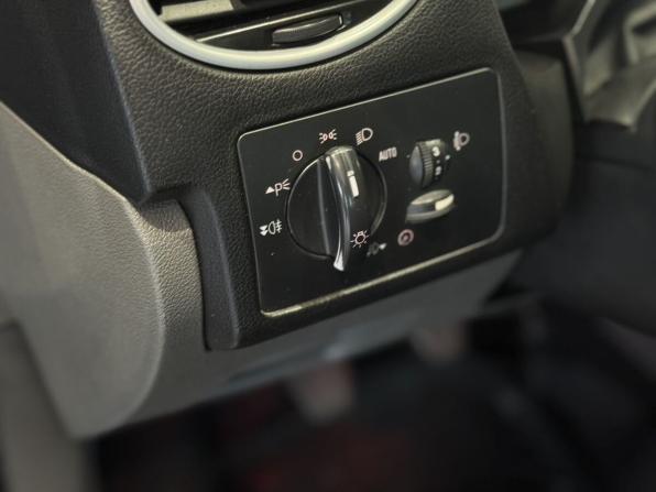 Ford Focus II Рестайлинг с пробегом 2008 года, цена 360 000 рублей, 290486 км, седан, Автокод Объявления