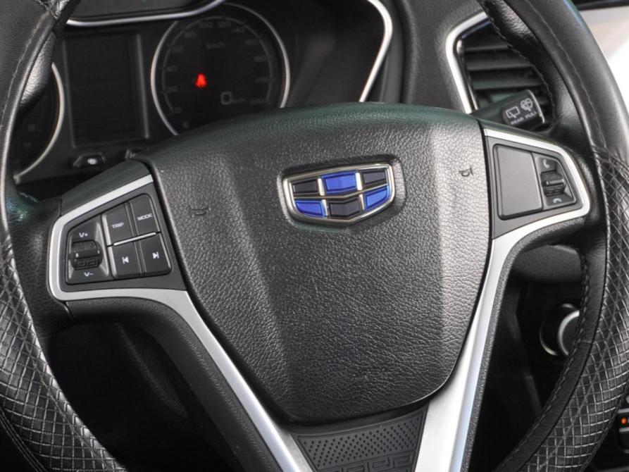 Geely Emgrand X7 I Рестайлинг 2 Воронеж  - изображение 17