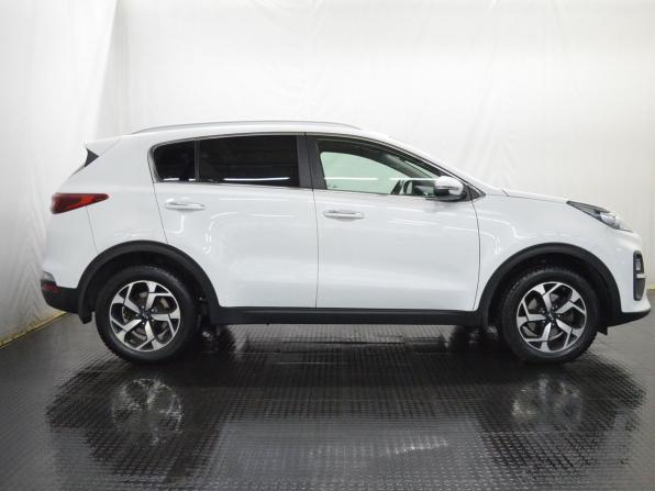 Kia Sportage IV Рестайлинг с пробегом 2021 года, цена 2 500 000 рублей, 66740 км, внедорожник, Автокод Объявления