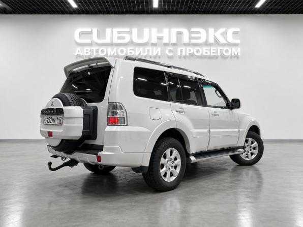 Mitsubishi Pajero IV Рестайлинг 1 с пробегом 2013 года, цена 2 050 000 рублей, 262616 км, внедорожник, Автокод Объявления