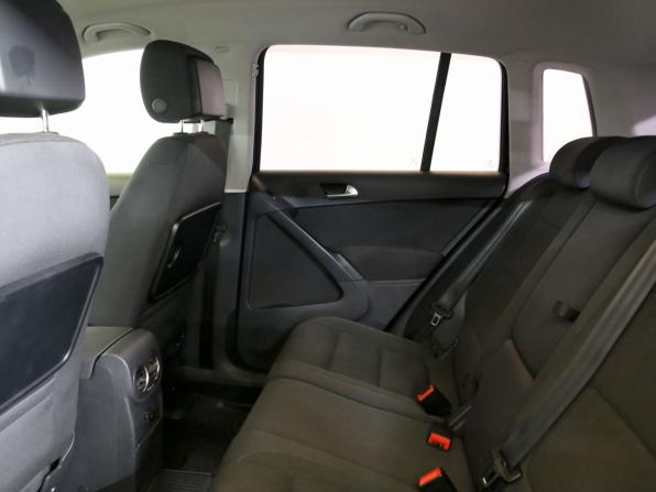 Volkswagen Tiguan I Рестайлинг с пробегом 2013 года, цена 999 000 рублей, 140773 км, внедорожник, Автокод Объявления