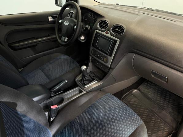 Ford Focus II с пробегом 2006 года, цена 470 000 рублей, 293912 км, седан, Автокод Объявления