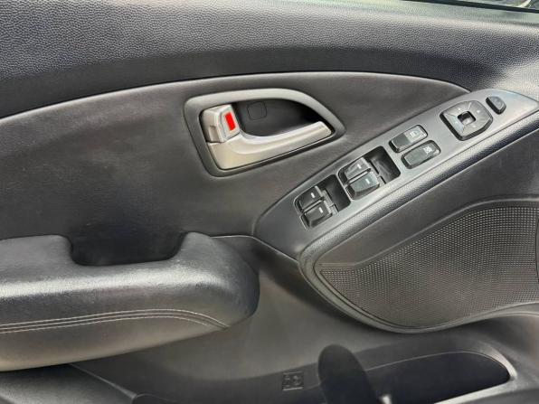 Hyundai ix35 I с пробегом 2012 года, цена 1 169 900 рублей, 219000 км, внедорожник, Автокод Объявления
