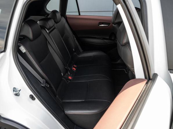 Toyota Corolla Cross I с пробегом 2022 года, цена 3 340 000 рублей, 20049 км, внедорожник, Автокод Объявления