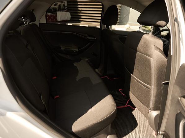 Lada (ВАЗ) Vesta I с пробегом 2019 года, цена 798 000 рублей, 136768 км, седан, Автокод Объявления
