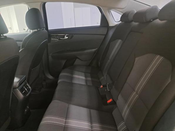 Kia Cerato IV Рестайлинг с пробегом 2021 года, цена 1 643 000 рублей, 131037 км, седан, Автокод Объявления