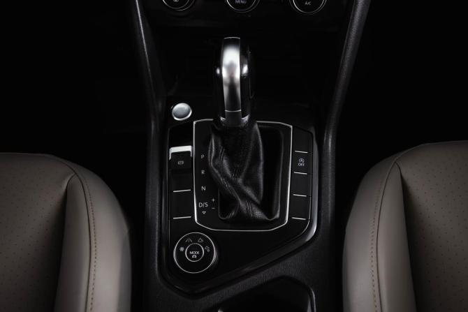 Volkswagen Tiguan II с пробегом 2019 года, цена 2 489 000 рублей, 81000 км, внедорожник, Автокод Объявления