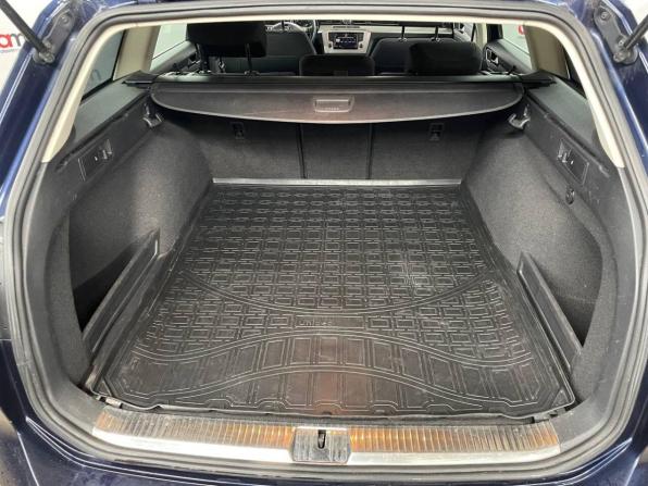 Volkswagen Passat B8 с пробегом 2017 года, цена 1 449 000 рублей, 196000 км, универсал, Автокод Объявления