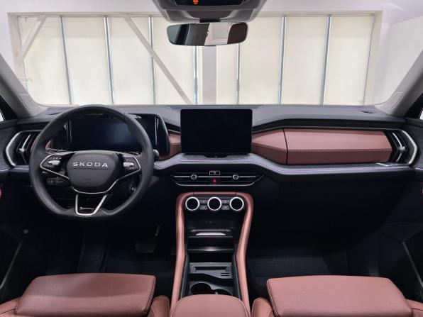 Skoda Kodiaq II с пробегом 2025 года, цена 5 470 000 рублей, 4492 км, внедорожник, Автокод Объявления