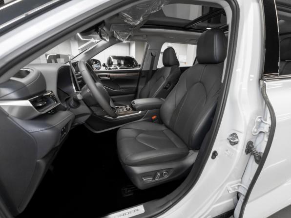 Toyota Highlander IV (XU70) с пробегом 2026 года, цена 5 300 000 рублей, 41 км, внедорожник, Автокод Объявления