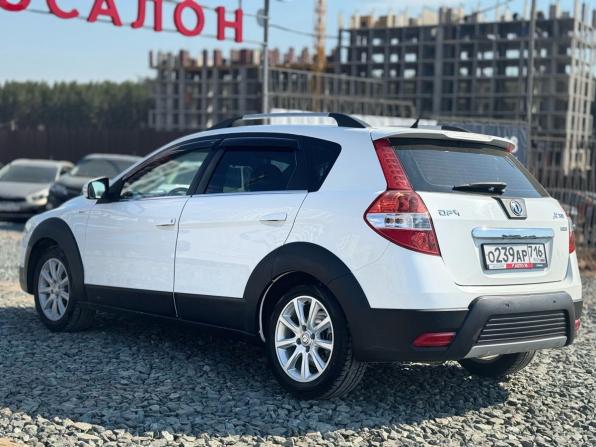 Dongfeng H30 Cross с пробегом 2014 года, цена 549 000 рублей, 67244 км, хэтчбек, Автокод Объявления