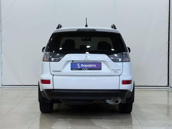 Mitsubishi Outlander II Рестайлинг с пробегом 2011 года, цена 1 080 000 рублей, 392478 км, внедорожник, Автокод Объявления