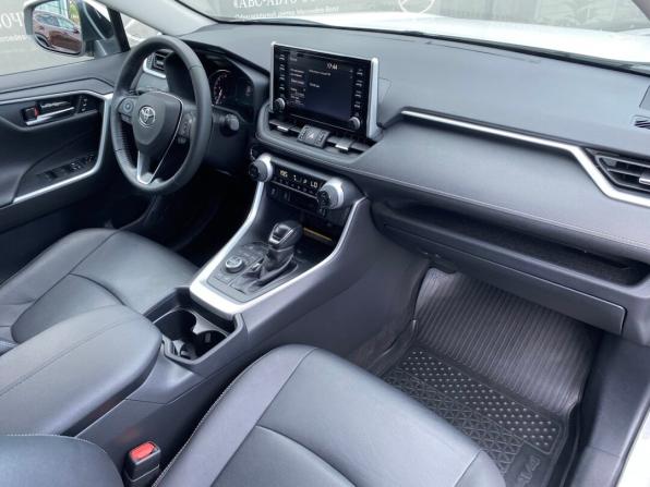 Toyota RAV4 V (XA50) с пробегом 2020 года, цена 3 249 000 рублей, 79833 км, внедорожник, Автокод Объявления