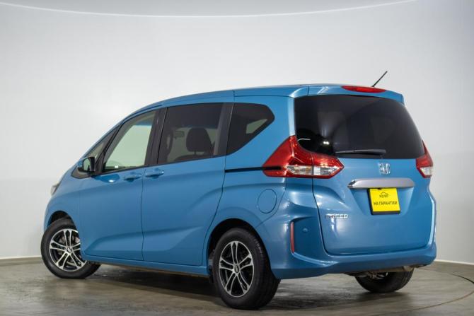 Honda Freed II с пробегом 2018 года, цена 1 629 000 рублей, 94137 км, компактвэн, Автокод Объявления
