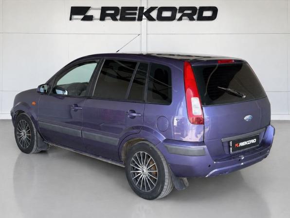 Ford Fusion I Рестайлинг с пробегом 2006 года, цена 449 000 рублей, 178235 км, хэтчбек, Автокод Объявления