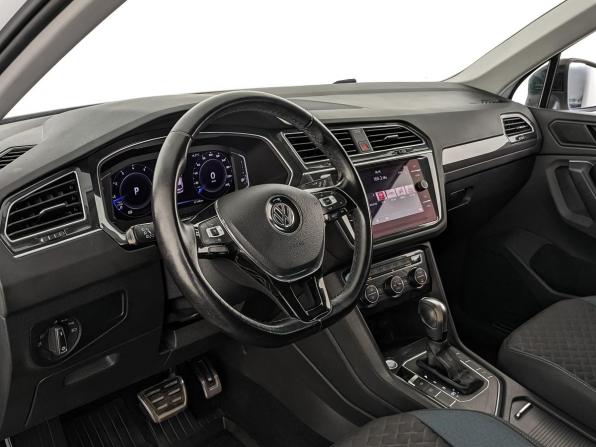 Volkswagen Tiguan II с пробегом 2020 года, цена 2 600 000 рублей, 46720 км, внедорожник, Автокод Объявления