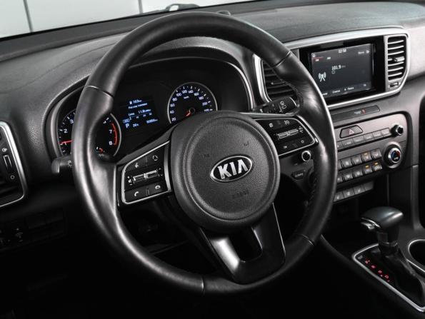 Kia Sportage IV Рестайлинг с пробегом 2018 года, цена 2 379 000 рублей, 90856 км, внедорожник, Автокод Объявления
