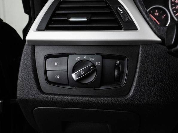 BMW 3 серии VI (F3x) Рестайлинг с пробегом 2016 года, цена 2 129 000 рублей, 199456 км, седан, Автокод Объявления