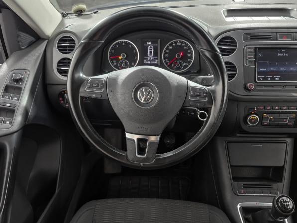 Volkswagen Tiguan I Рестайлинг с пробегом 2011 года, цена 1 059 000 рублей, 178458 км, внедорожник, Автокод Объявления