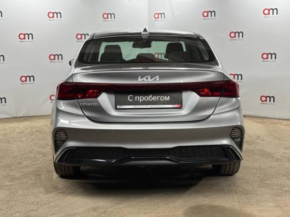 Kia Cerato IV Рестайлинг с пробегом 2022 года, цена 2 249 000 рублей, 93000 км, седан, Автокод Объявления