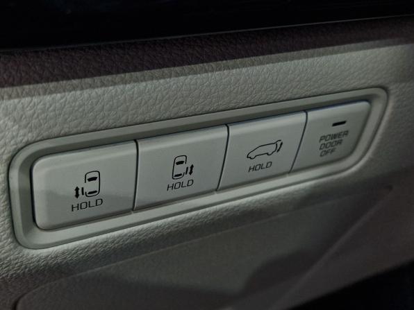 Kia Carnival IV с пробегом 2021 года, цена 3 999 000 рублей, 122350 км, минивэн, Автокод Объявления