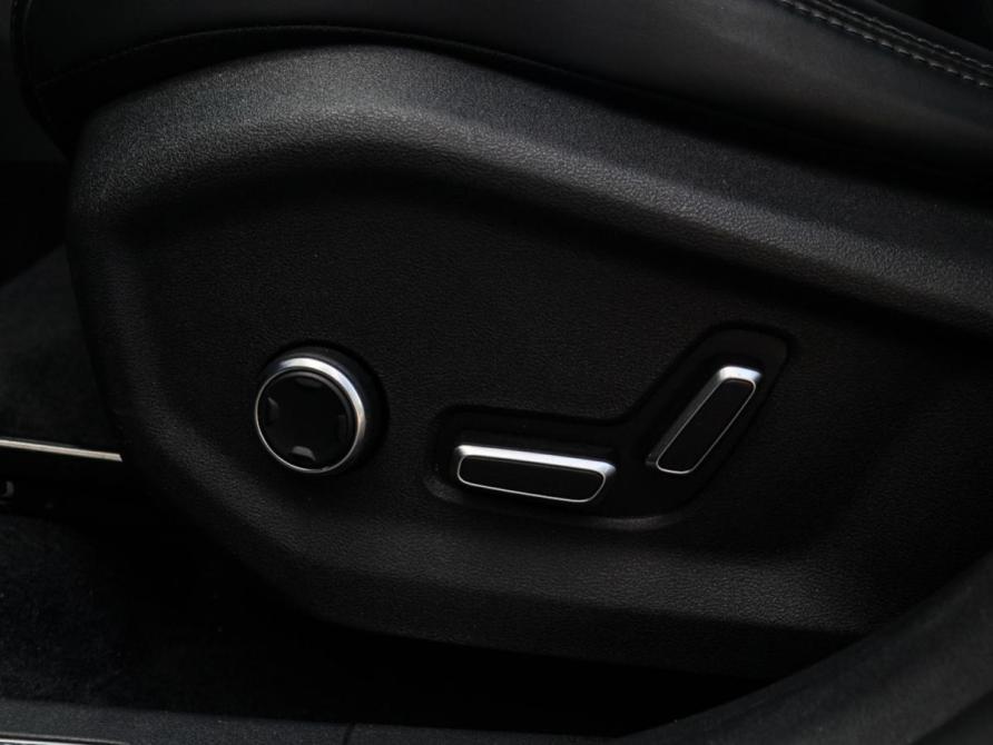 Geely Monjaro I Москва  - изображение 18
