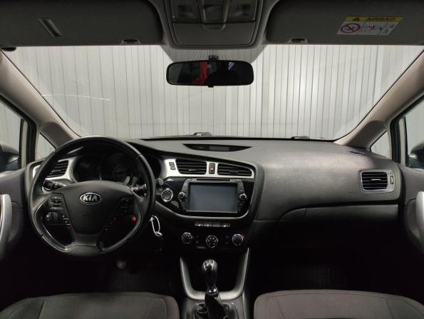 Kia Ceed II с пробегом 2013 года, цена 967 000 рублей, 131638 км, хэтчбек, Автокод Объявления