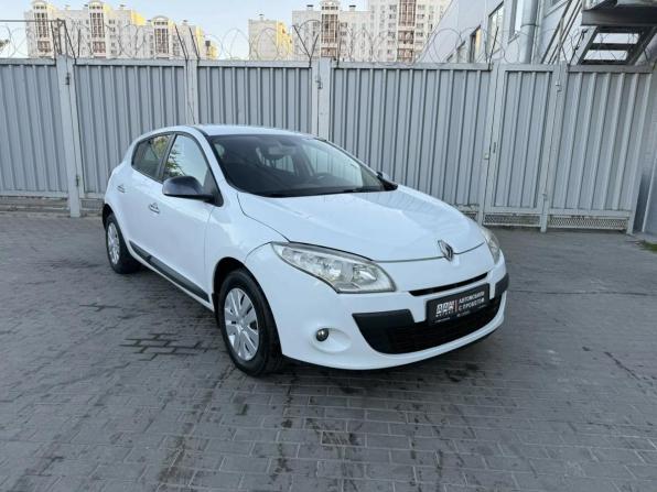 Renault Megane III с пробегом 2010 года, цена 529 000 рублей, 286703 км, хэтчбек, Автокод Объявления