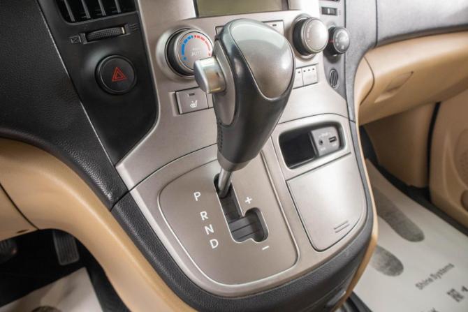 Hyundai Grand Starex I с пробегом 2011 года, цена 1 649 000 рублей, 218000 км, минивэн, Автокод Объявления
