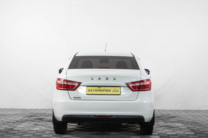 Lada (ВАЗ) Vesta I с пробегом 2019 года, цена 699 000 рублей, 221000 км, седан, Автокод Объявления
