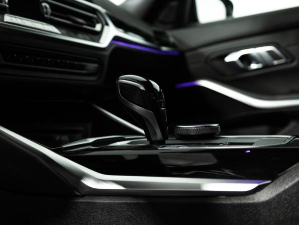 BMW 3 серии VII (G2x) с пробегом 2021 года, цена 3 549 700 рублей, 48242 км, седан, Автокод Объявления
