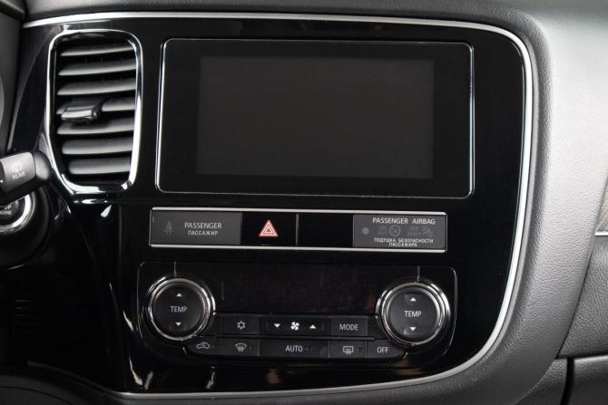 Mitsubishi Outlander III Рестайлинг 3 с пробегом 2019 года, цена 2 389 000 рублей, 95733 км, внедорожник, Автокод Объявления