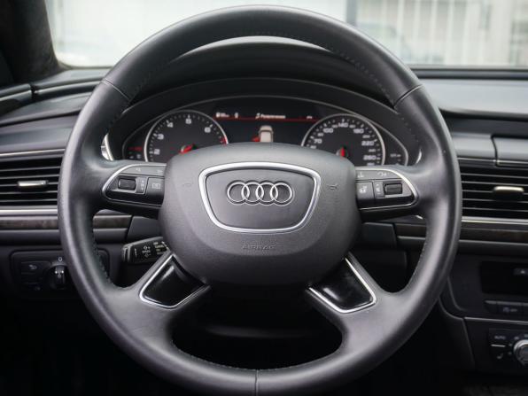 Audi A6 IV (C7) Рестайлинг с пробегом 2018 года, цена 2 400 000 рублей, 89141 км, седан, Автокод Объявления