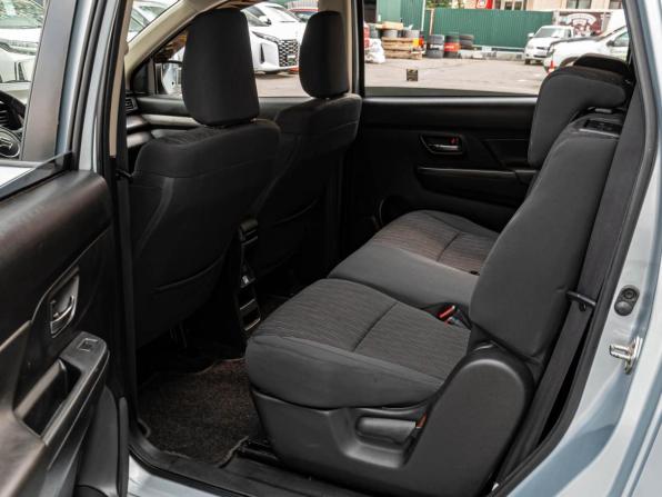 Suzuki Ertiga II с пробегом 2022 года, цена 1 875 000 рублей, 69400 км, компактвэн, Автокод Объявления