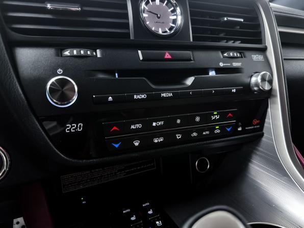 Lexus RX IV с пробегом 2017 года, цена 4 550 000 рублей, 126297 км, внедорожник, Автокод Объявления