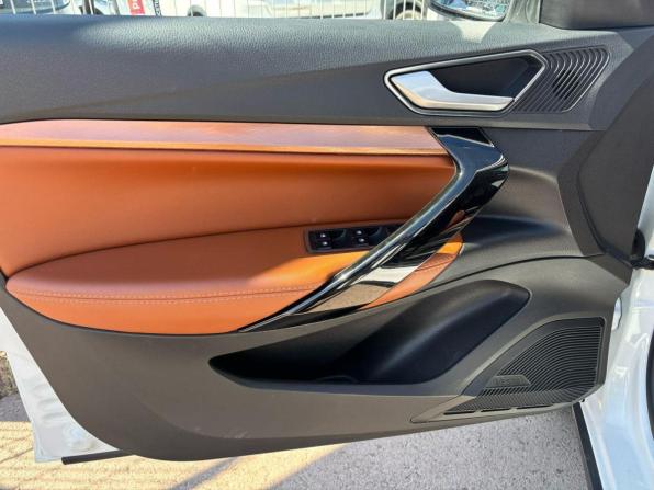 Lada (ВАЗ) Vesta I Рестайлинг (NG) с пробегом 2024 года, цена 1 526 500 рублей, 13054 км, универсал, Автокод Объявления