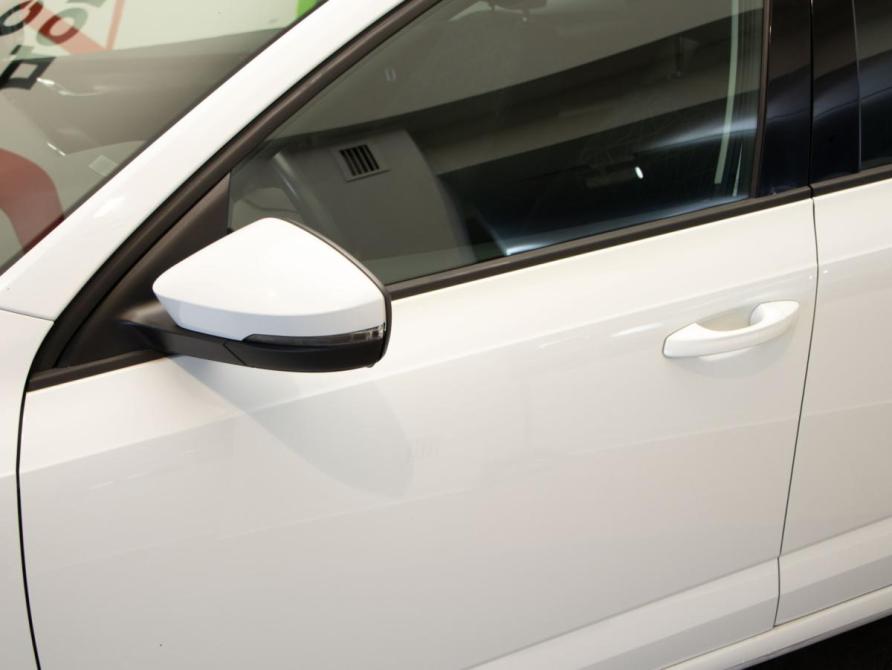 Skoda Octavia III (A7) Рестайлинг Москва  - изображение 34