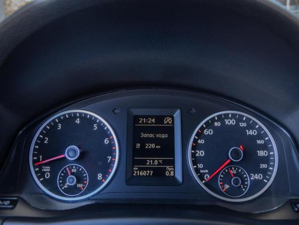 Volkswagen Tiguan I Рестайлинг с пробегом 2014 года, цена 1 279 000 рублей, 216077 км, внедорожник, Автокод Объявления