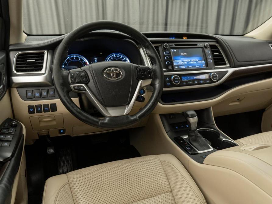 Toyota Highlander III (XU50) Москва  - изображение 7