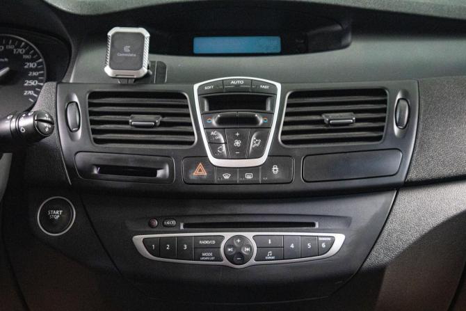 Renault Laguna III с пробегом 2008 года, цена 659 000 рублей, 120715 км, лифтбек, Автокод Объявления
