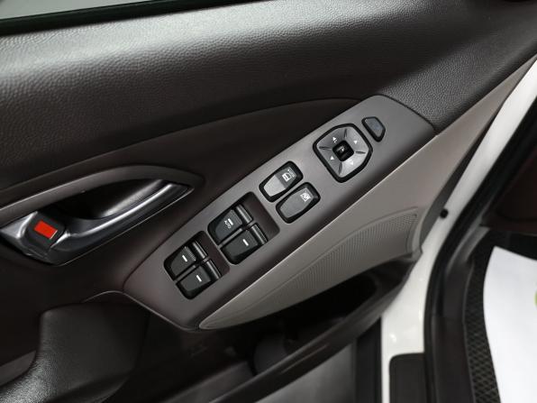 Hyundai ix35 I Рестайлинг с пробегом 2013 года, цена 1 595 000 рублей, 168531 км, внедорожник, Автокод Объявления