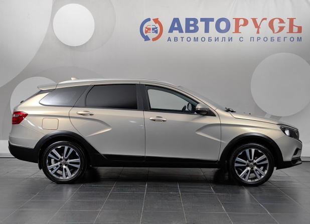 Lada (ВАЗ) Vesta I с пробегом 2018 года, цена 1 099 000 рублей, 116273 км, универсал, Автокод Объявления