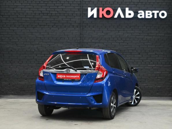 Honda Fit III с пробегом 2016 года, цена 1 100 000 рублей, 96700 км, хэтчбек, Автокод Объявления